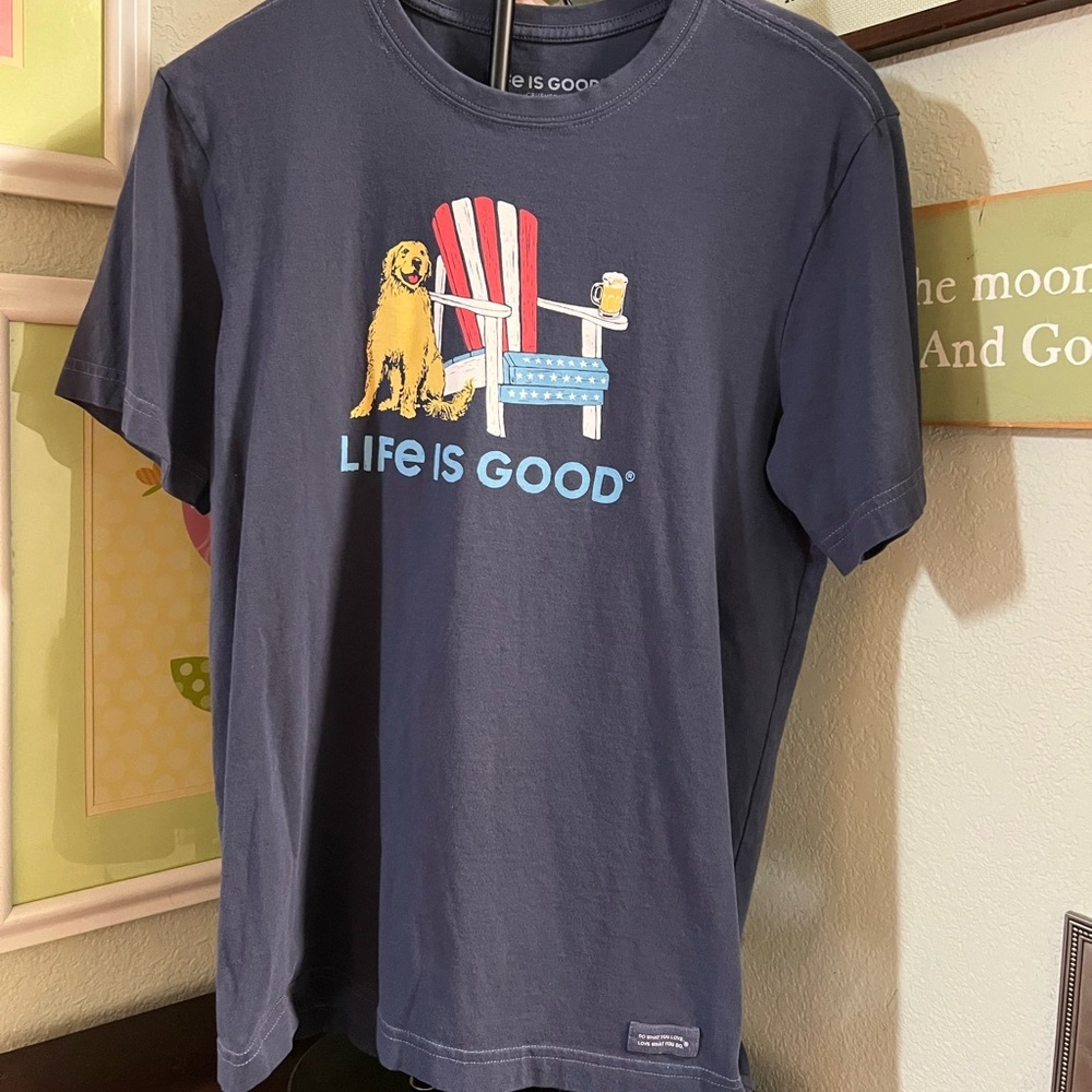 Life Is Good Charcoal Dog Graphic Tee